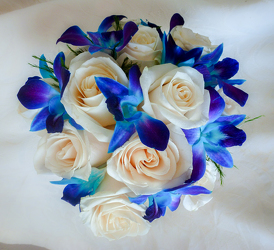 Blue Orchid and Rose Bouquet Flower Power, Florist Davenport FL